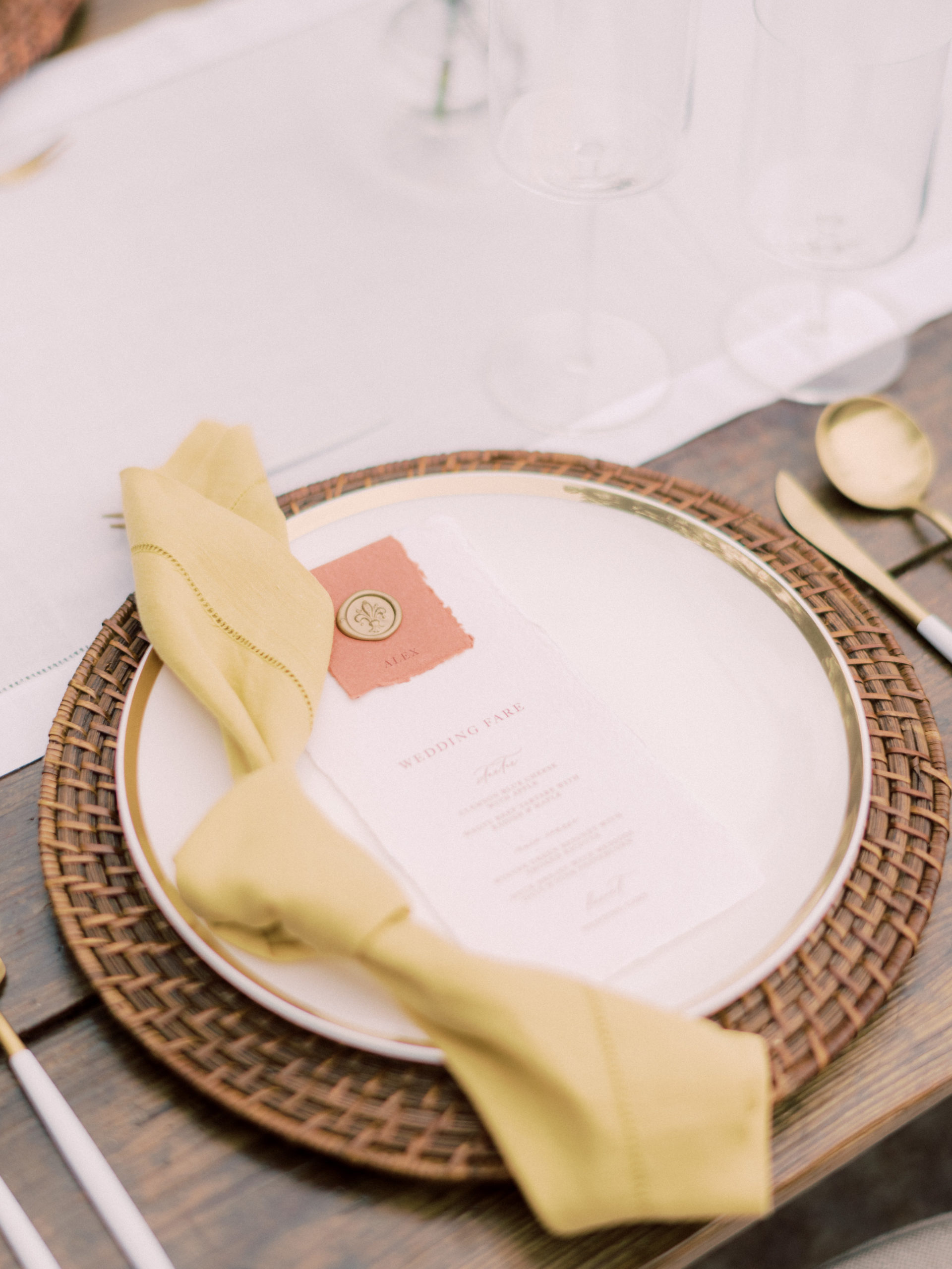 Al Fresco Wedding Inspiration at The Parlour at Manns Chapel | Sugar ...